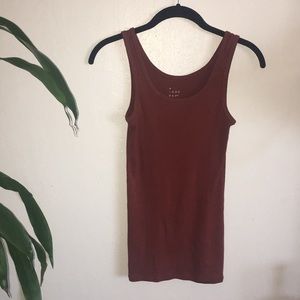 4/$25 Burnt orange tank top